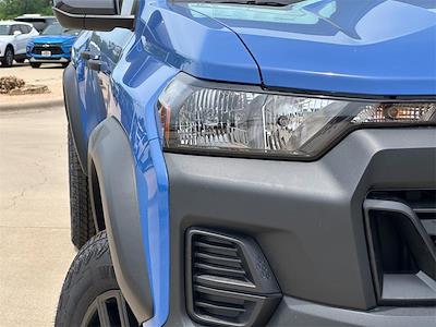 New 2025 Chevrolet Colorado Trail Boss Crew Cab 4x4 Pickup for sale #C25-710 - photo 2
