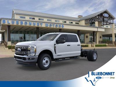 New 2026 Ford F-350 XL Crew Cab 4WD Cab Chassis for sale #TEC74672 - photo 1