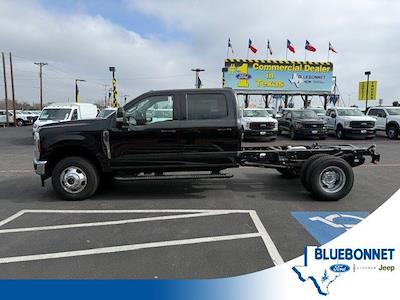2026 Ford F-350 Crew Cab DRW 4WD Cab Chassis for sale #TED40905 - photo 1