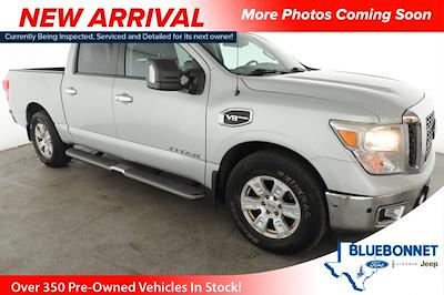 Used 2017 Nissan Titan - photo 1