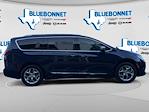 2017 Chrysler Pacifica FWD Minivan for sale #2HR722613 - photo 4