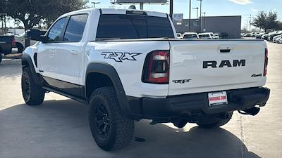 2022 Ram 1500 Crew Cab 4WD Pickup for sale #2NN267359 - photo 2