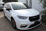 Used 2024 Chrysler Pacifica Select Minivan for sale #2RR178008 - photo 3