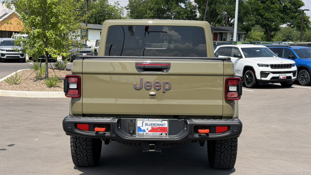 Used 2025 Jeep Gladiator - photo 9