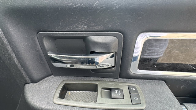 Used 2012 Ram 1500 - photo 31