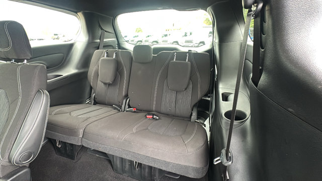 Used 2020 Chrysler Pacifica - photo 16