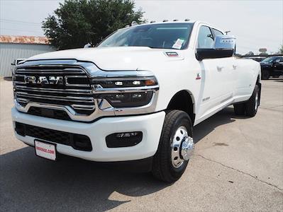 New 2025 Ram 3500 Laramie Crew Cab 4x4 DRW Pickup for sale #TG554902 - photo 2