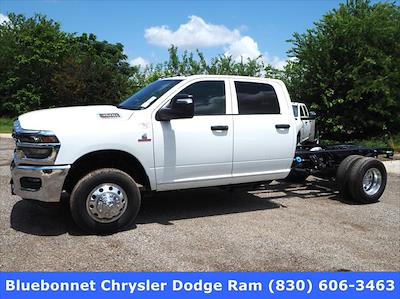 New 2025 Ram 3500 Tradesman Crew Cab 4x4 60 CA Cab Chassis for sale #TG580243 - photo 1