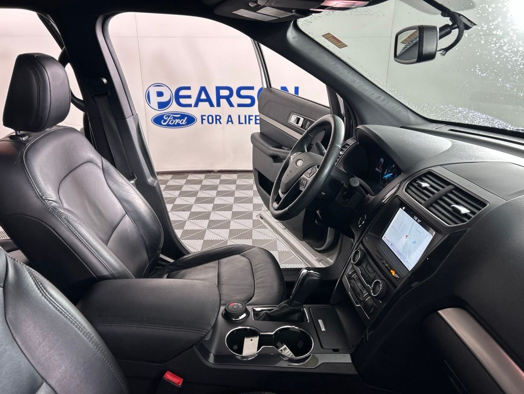 Used 2018 Ford Explorer - photo 21