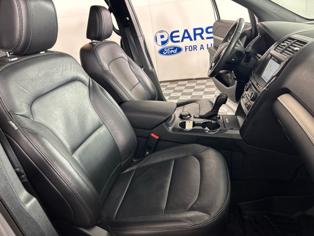 Used 2018 Ford Explorer - photo 24