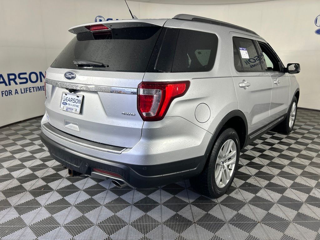 Used 2018 Ford Explorer - photo 1