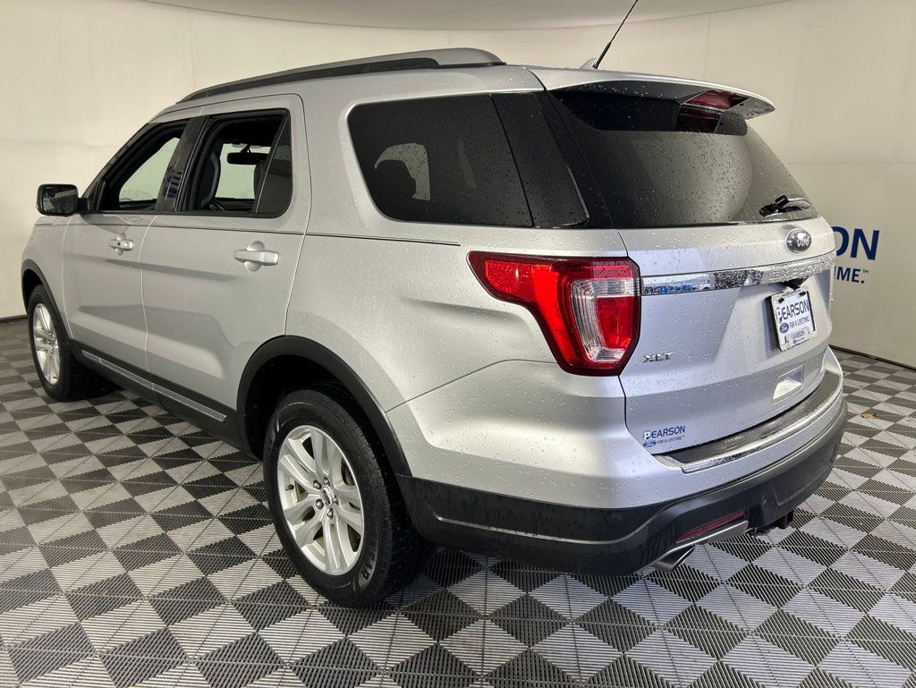 Used 2018 Ford Explorer - photo 5