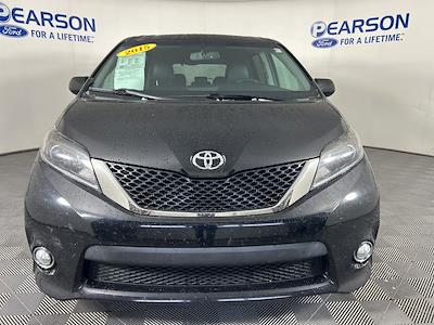 Used 2015 Toyota Sienna - photo 1