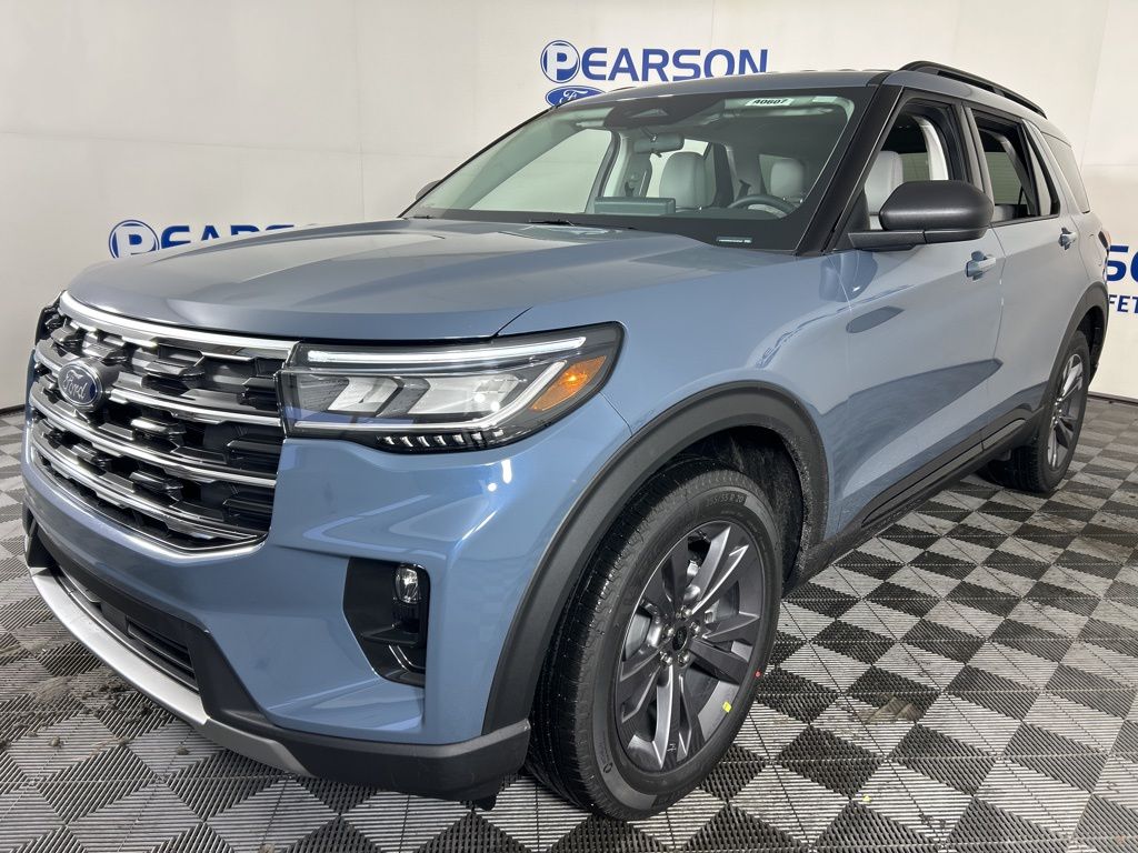 New 2026 Ford Explorer - photo 1