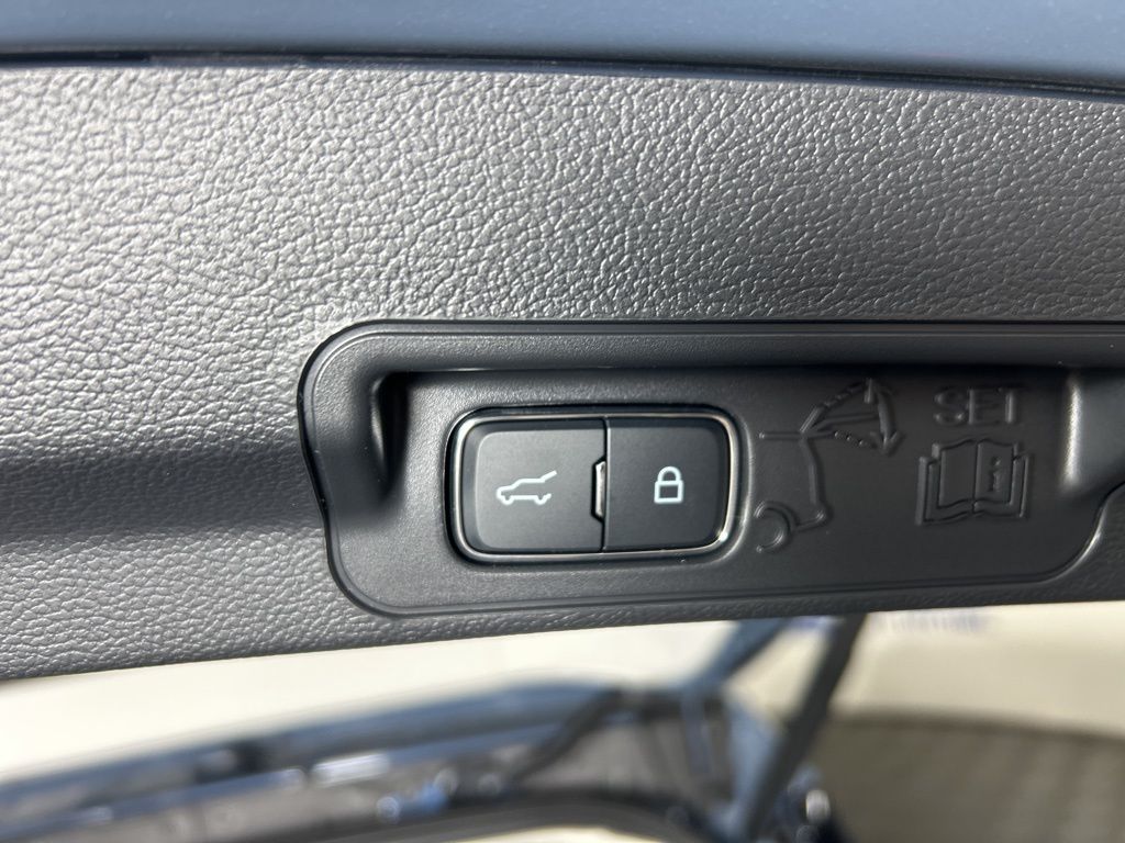 New 2026 Ford Explorer - photo 31