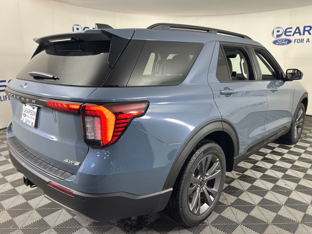 New 2026 Ford Explorer - photo 7
