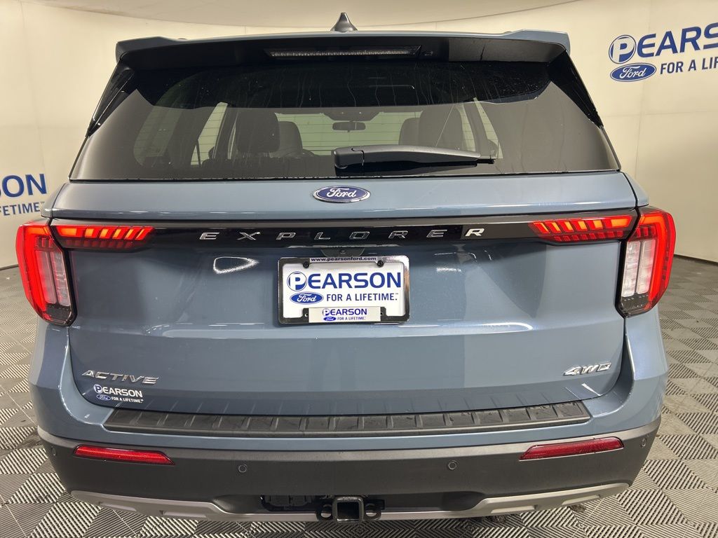 New 2026 Ford Explorer - photo 9