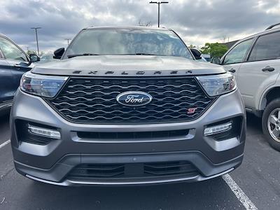 Used 2020 Ford Explorer - photo 2