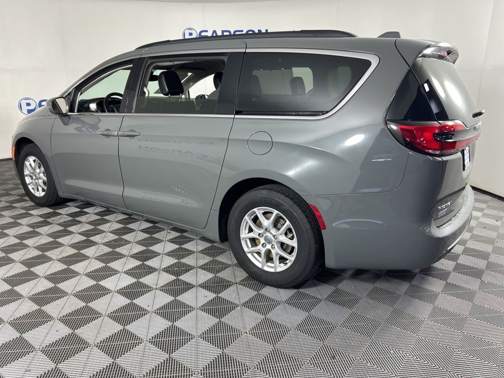 Used 2022 Chrysler Pacifica - photo 10