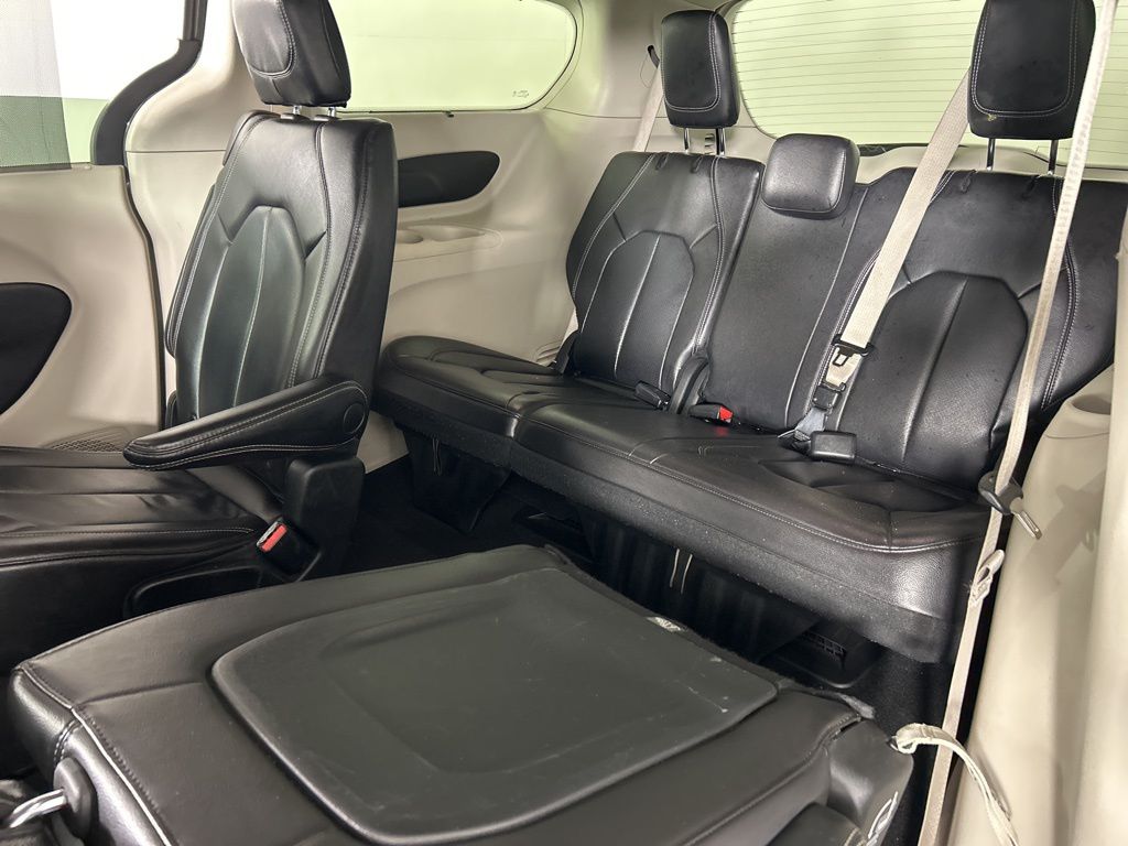 Used 2022 Chrysler Pacifica - photo 31