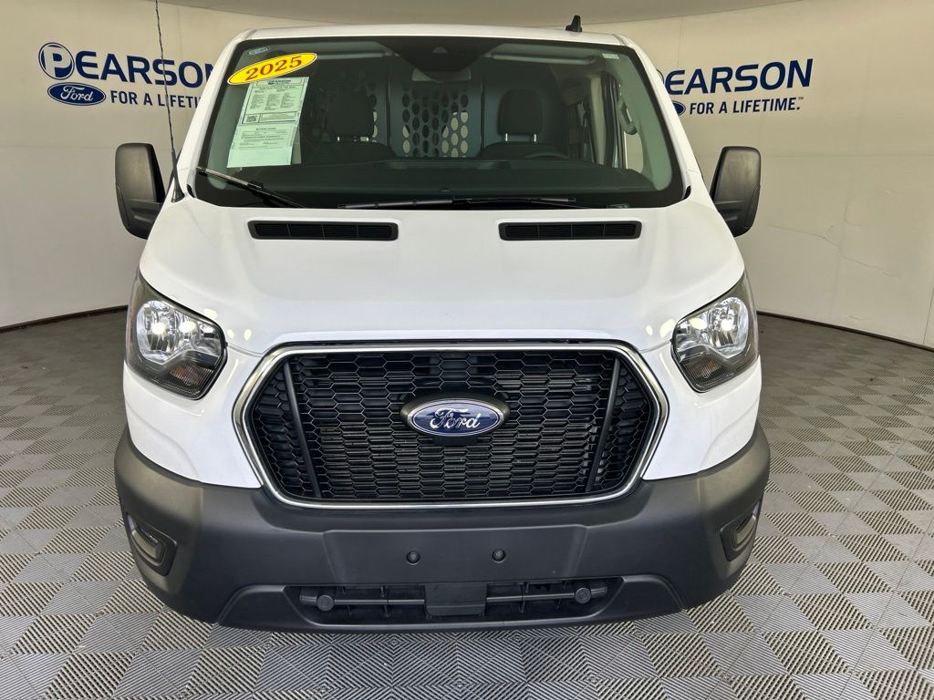 Used 2025 Ford Transit 250 - photo 2