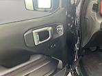 2021 Jeep Gladiator Crew Cab 4WD Pickup for sale #251326A - photo 14