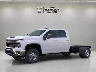 New 2025 Chevrolet Silverado 3500 Work Truck Crew Cab 4WD 9' 6" Knapheide Steel Flatbed Truck with Gooseneck Hitch for sale #251906 - photo 1