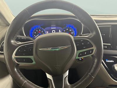 Used 2020 Chrysler Pacifica - photo 1