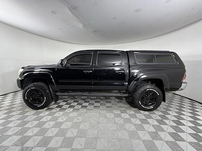 Used 2015 Toyota Tacoma - photo 1