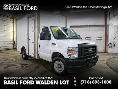 Used 2023 Ford E-350 - photo 1