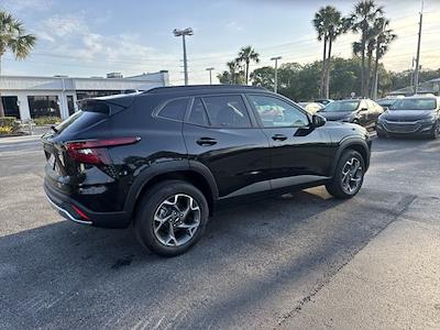 2025 Chevrolet Trax FWD SUV for sale #256722 - photo 2