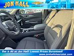 2025 Chevrolet Traverse FWD SUV for sale #257345 - photo 20