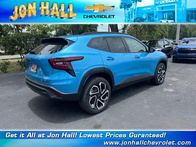 2025 Chevrolet Trax FWD SUV for sale #257369 - photo 2