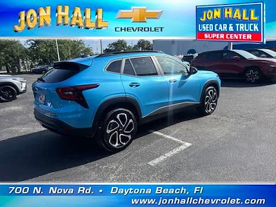 2025 Chevrolet Trax FWD SUV for sale #257383 - photo 2