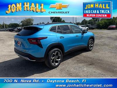2025 Chevrolet Trax FWD SUV for sale #257430 - photo 2