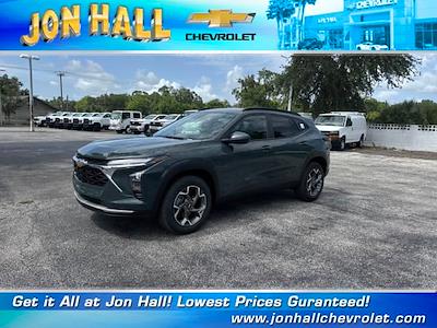 2025 Chevrolet Trax FWD SUV for sale #257469 - photo 2