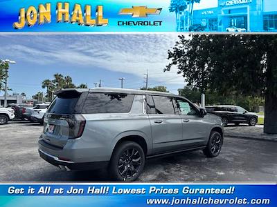 2025 Chevrolet Suburban 4WD SUV for sale #257640 - photo 2