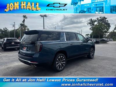 2025 Chevrolet Suburban 4WD SUV for sale #257913 - photo 2