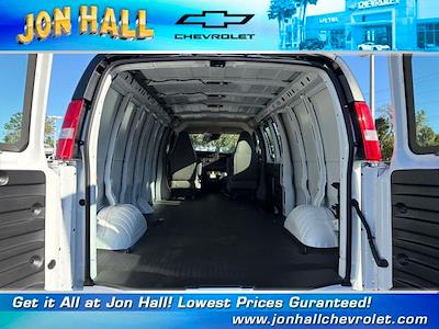 2025 Chevrolet Express 2500 RWD Empty Cargo Van for sale #257964 - photo 2