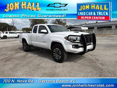 Used 2022 Toyota Tacoma - photo 1