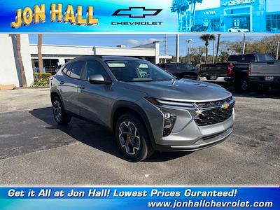 2026 Chevrolet Trax FWD SUV for sale #266443 - photo 2