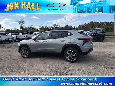 2026 Chevrolet Trax FWD SUV for sale #266468 - photo 2