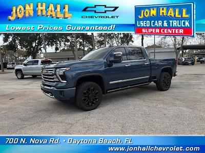 Used 2025 Chevrolet Silverado 2500 - photo 1