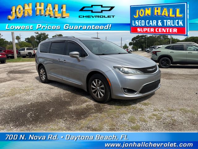 Used 2018 Chrysler Pacifica - photo 1