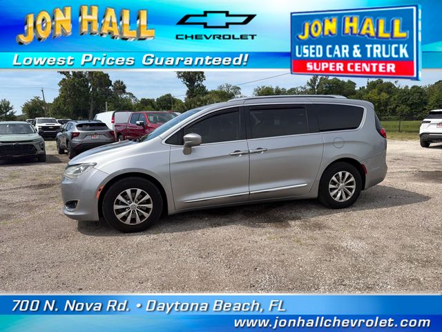 Used 2018 Chrysler Pacifica - photo 6