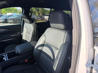 New 2026 Chevrolet Traverse - photo 1