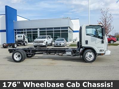 New 2025 Chevrolet LCF 5500XG Work Truck Regular Cab Cab Chassis for sale #54334 - photo 2