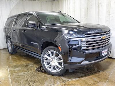 2021 Chevrolet Suburban 4x4 SUV for sale #T54910A - photo 2