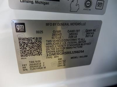 New 2025 Chevrolet Traverse - photo 1