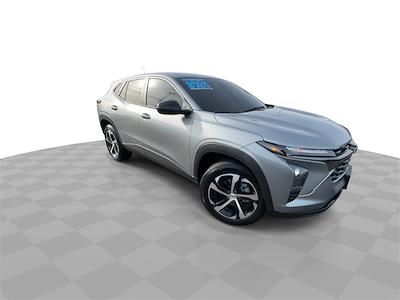 Used 2025 Chevrolet Trax 1RS for sale #55681A - photo 2